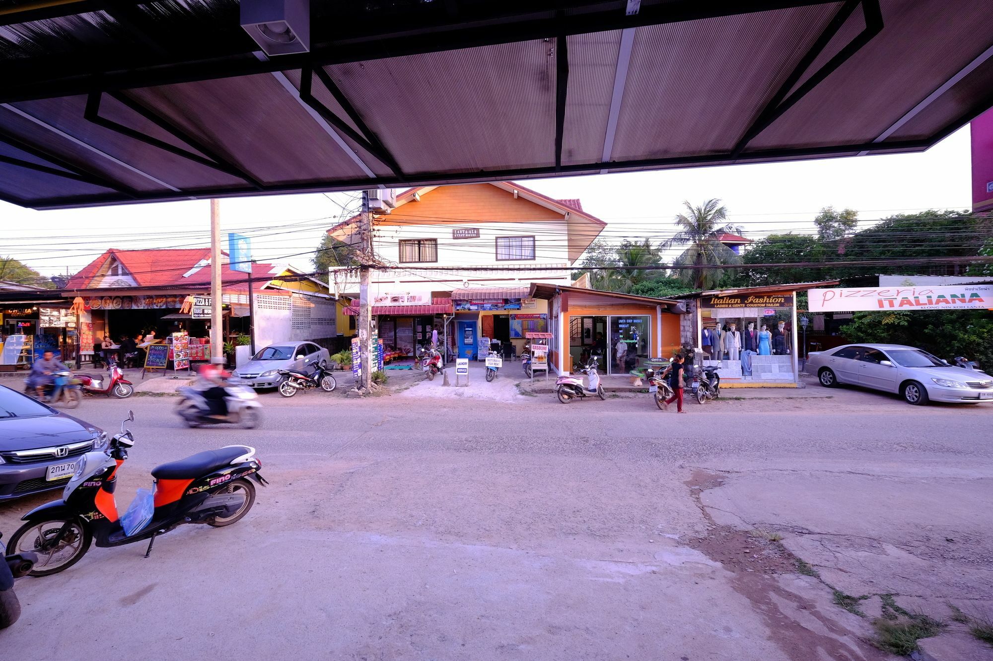 De​ Lanta Place Ko Lanta Екстериор снимка
